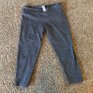 Ivivva Cropped Leggings - Size 12 (Girls)